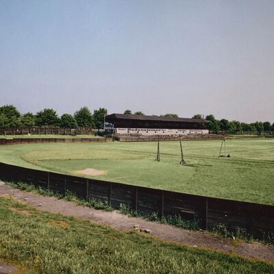 Bild vergr&ouml;&szlig;ern: "Cricketer Sportplatz" des Vereins "Magdeburger Fußball und Cricket Club Viktoria 1897" an der Kreuzung Herrenkrugstraße/Jerichower Straße