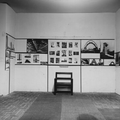 Bild vergr&ouml;&szlig;ern: "Bauten der Technik" 1930 - Ausstellungsraum