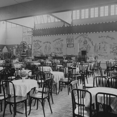 Bild vergr&ouml;&szlig;ern: "Deutsche Woche" 1931 -  Ausstellungskaffee